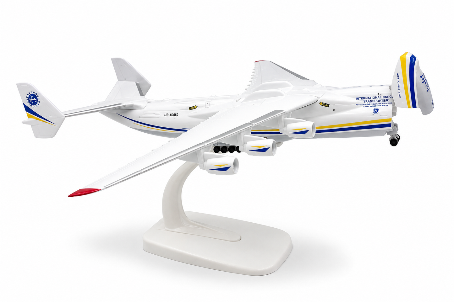 1:400 SCALE - ANTONOV AN-225